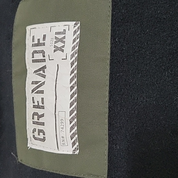 Grenade Men's Army Green Vest - Picture 6 of 12